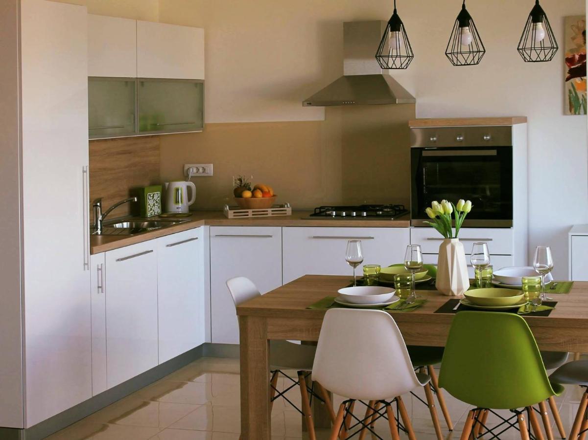 Apartman Ruza 2 Opric Zewnętrze zdjęcie