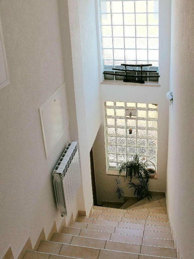 Apartman Ruza 2 Opric Zewnętrze zdjęcie