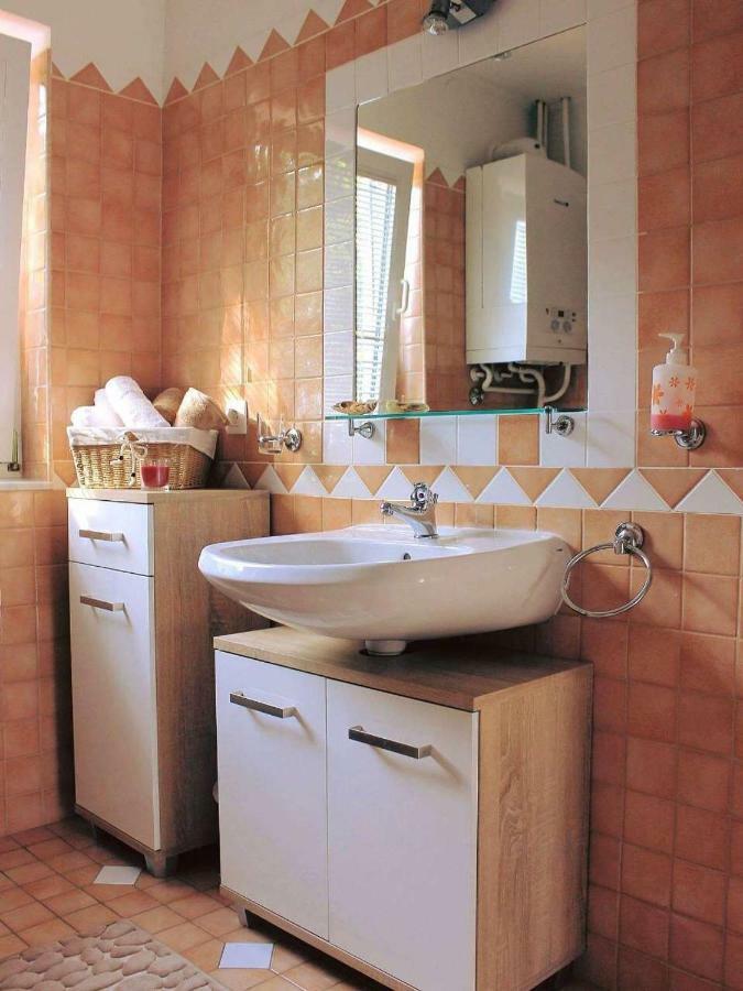 Apartman Ruza 2 Opric Zewnętrze zdjęcie