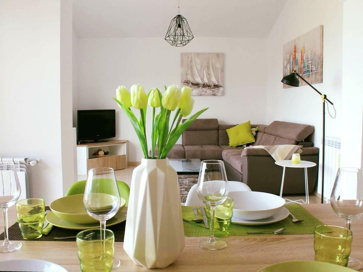 Apartman Ruza 2 Opric Zewnętrze zdjęcie